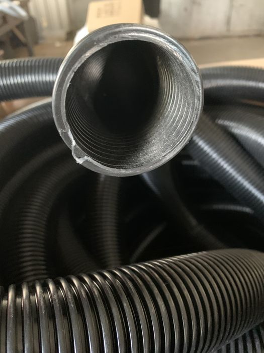 Гофрована труба