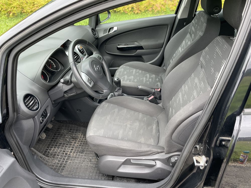 Opel Corsa D 1.2 Bezyna