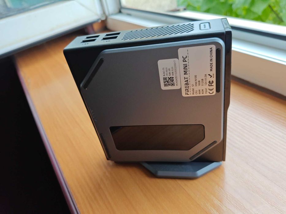 Mini komputer z Windows 11