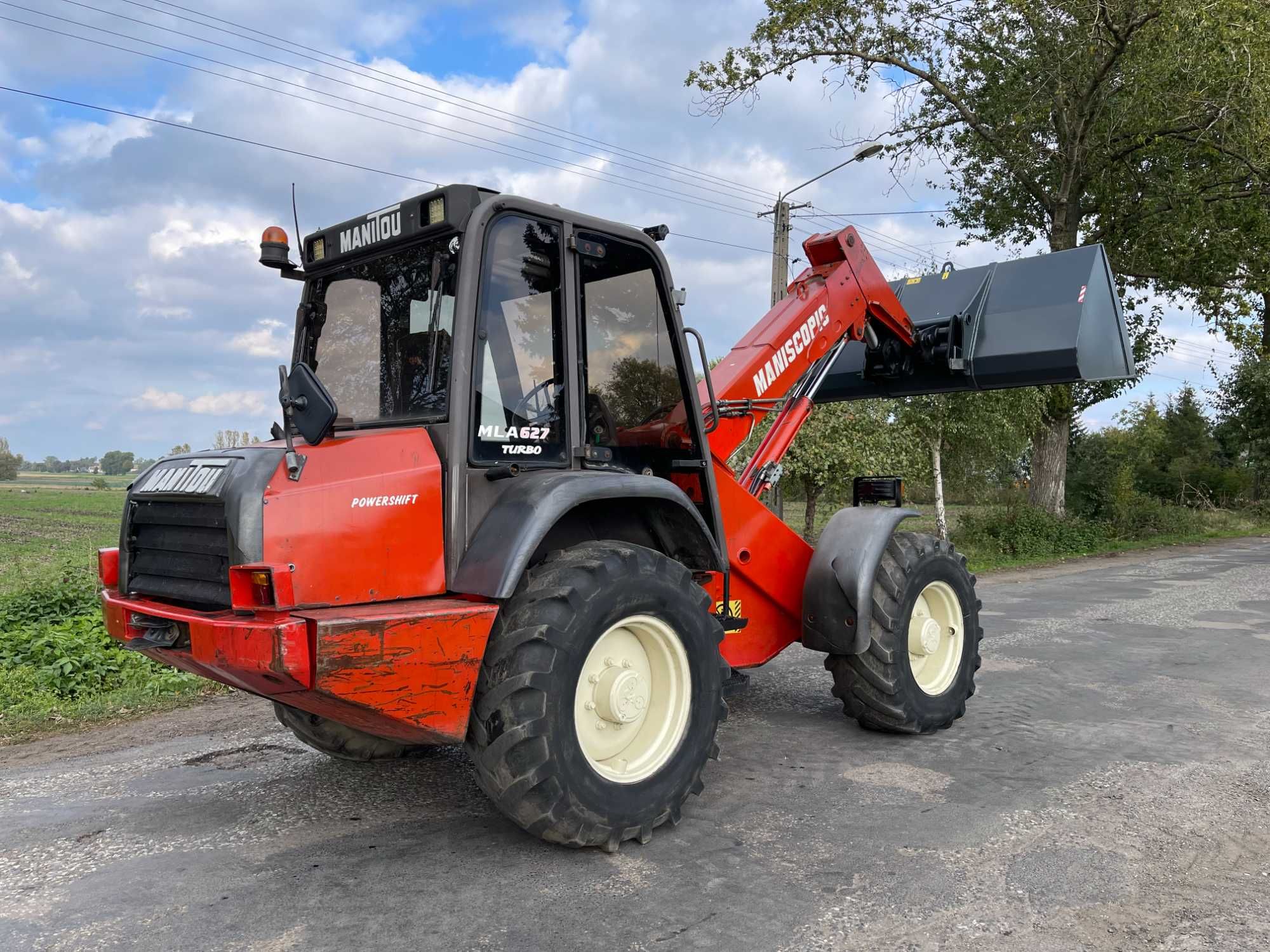 Ładowarka przegubowa teleskopowa Manitou MLA 627*Joystick*4X4*jcb tm