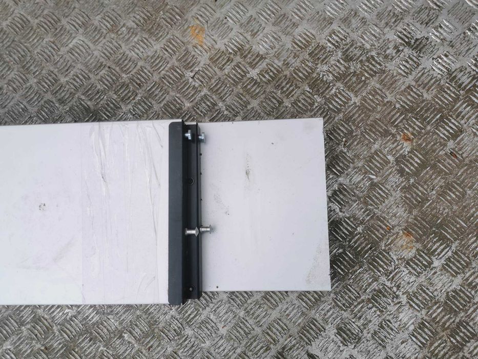 Burty Aluminiowe Komplet 195x30 + zapięcia