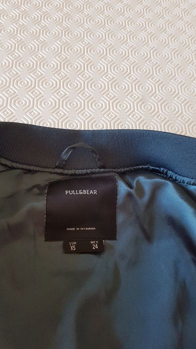 Bomber/ Blusão Impermeável