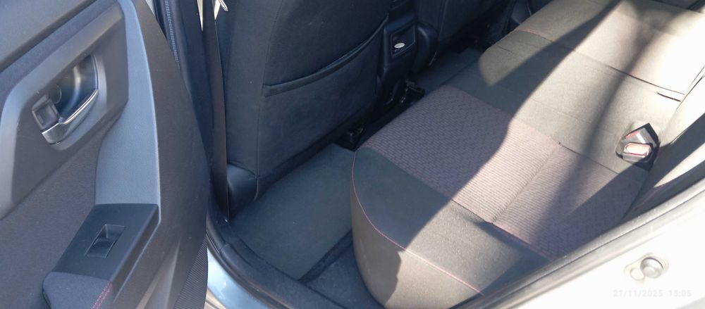 Toyota Auris 1.4 D4D com 139000 km