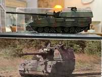 Tanque de Guerra-Panzerhaubitze 2000
Beob.Pz.Art.Btl. 345 Kusel (Germa