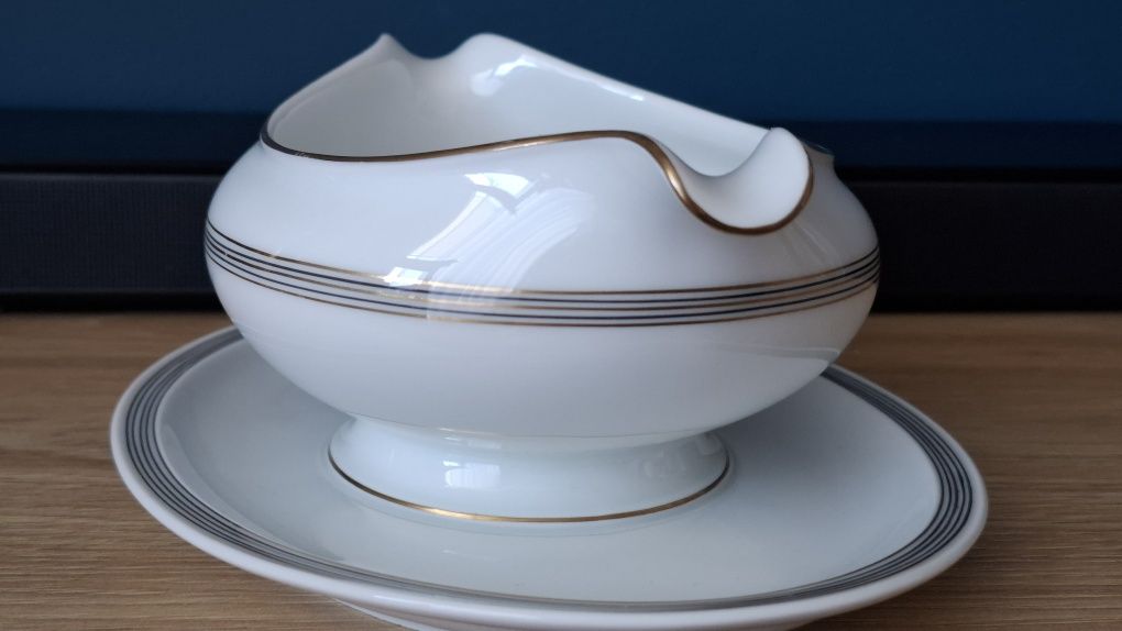 Sosjerka - Rosenthal Selb Germany  Winifred
