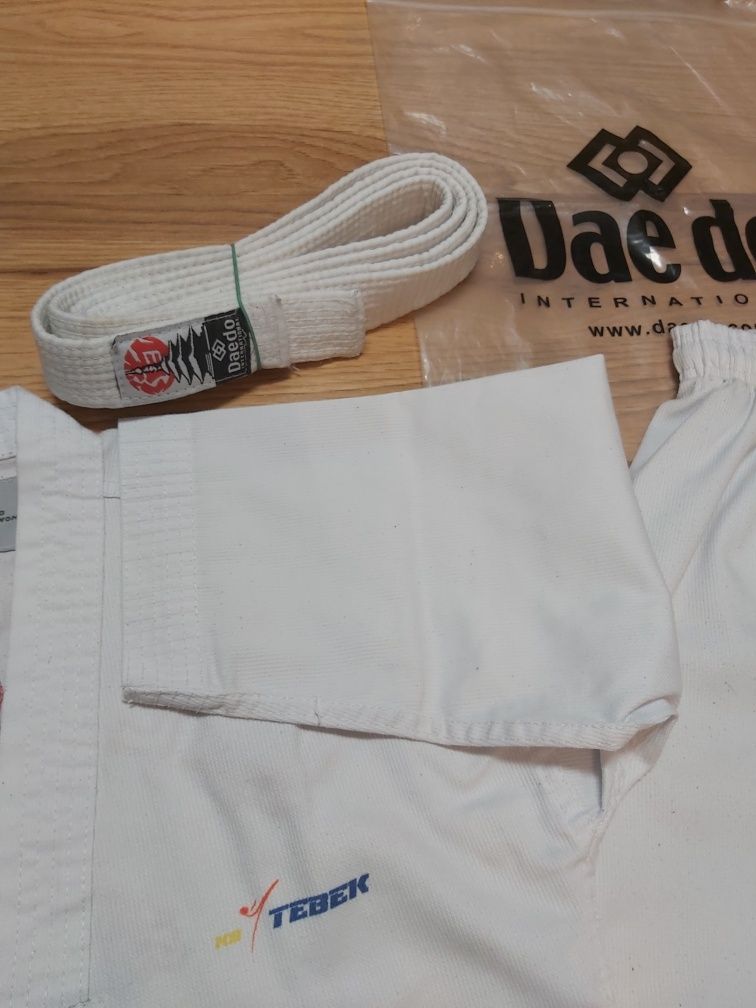 Dobok Daedo taekwondo 130 cm