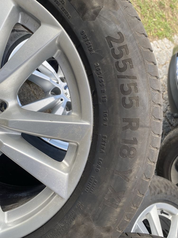 Pneus BMW 255/55 R18 Y XL Continental