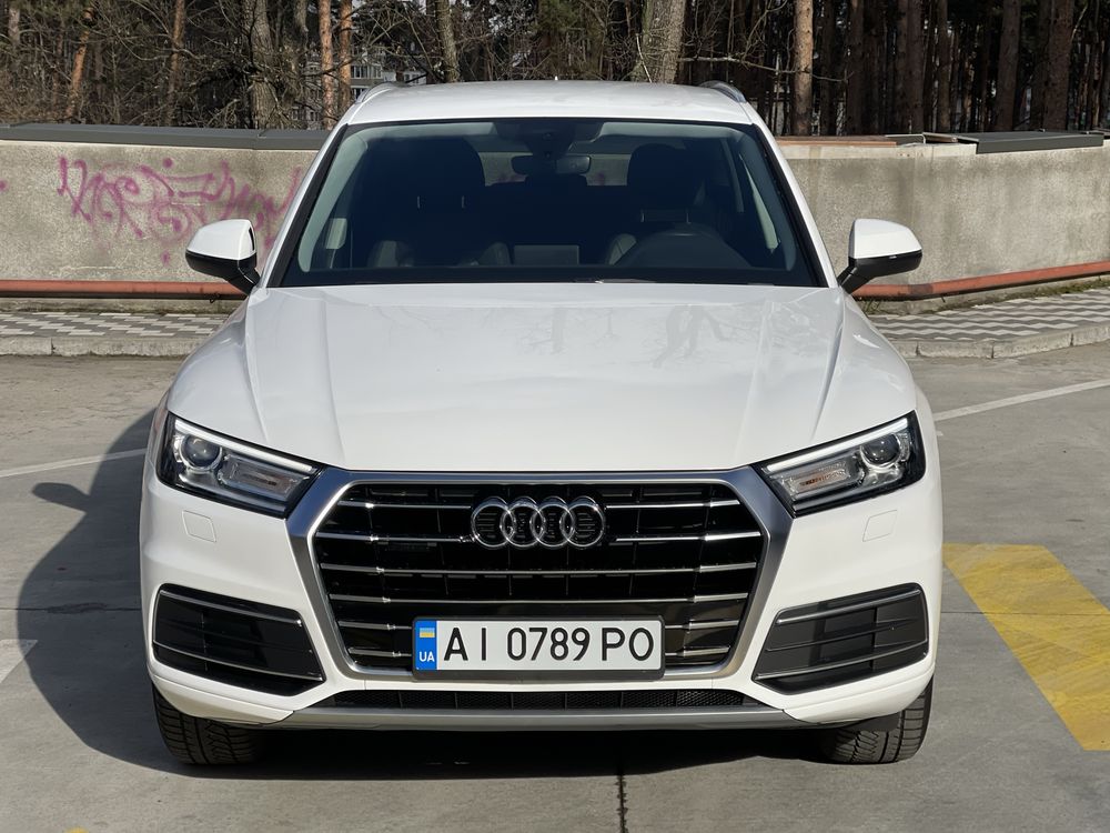 Audi Q5 quattro 2019