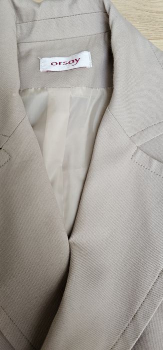 34/36 żakiet beżowy Orsay krótki rękaw pasek S