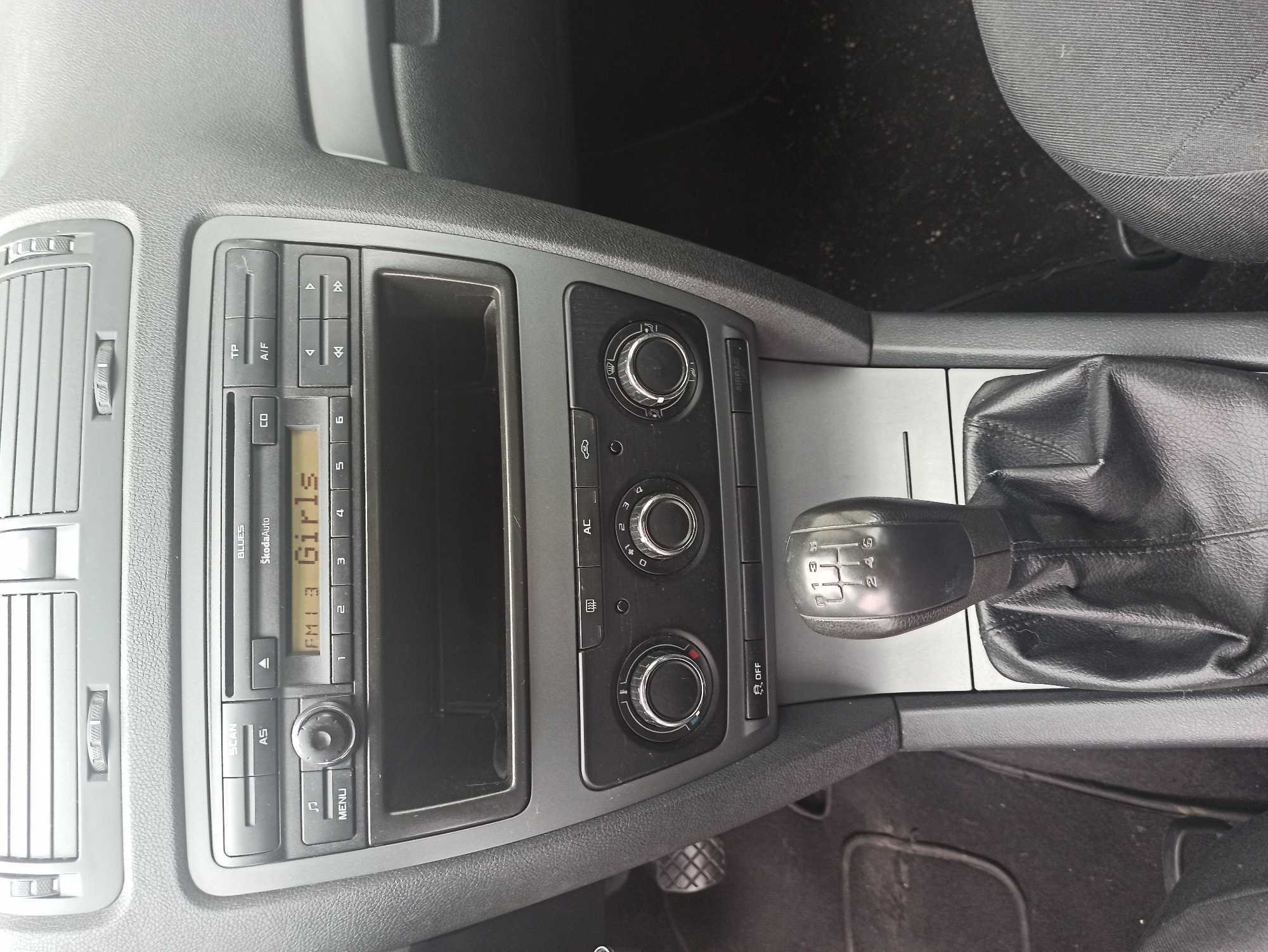 SKODA Octavia II Combi MINT 1,4 TSI 90kW (122KM)