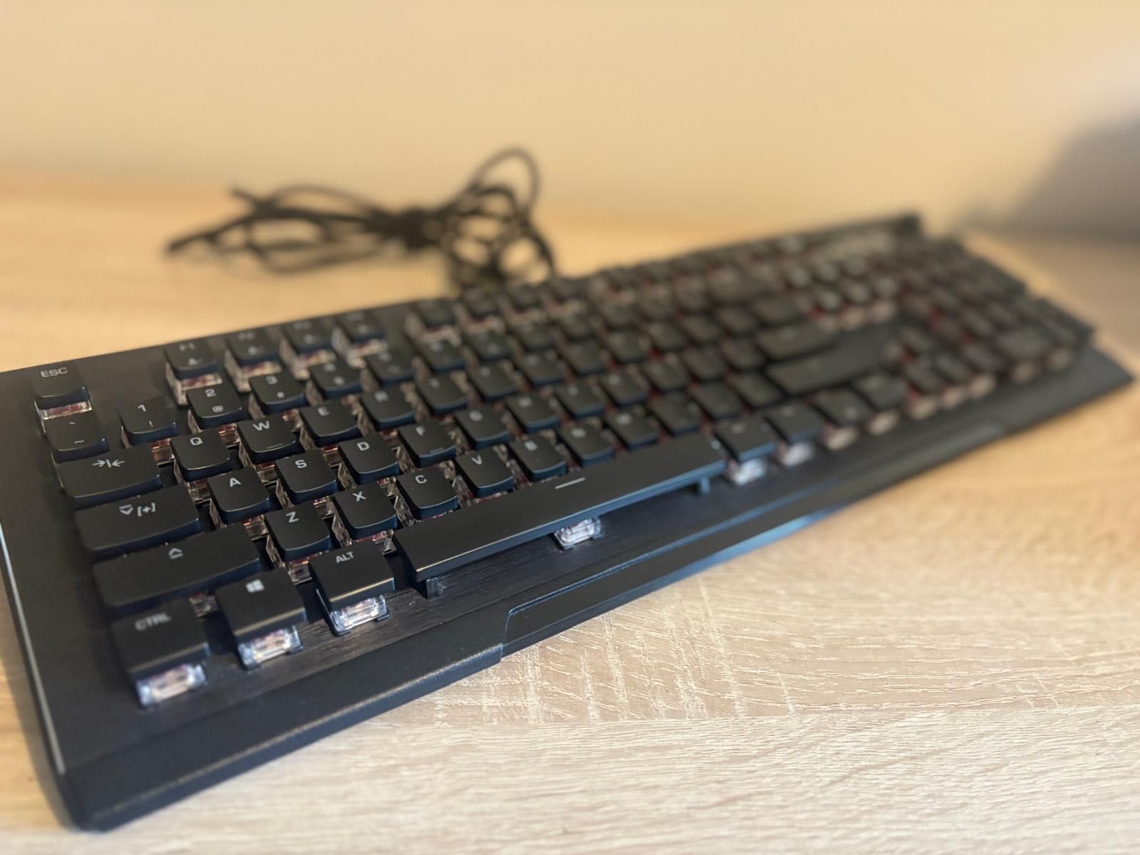 Klawiatura Roccat Vulcan 121 AIMO – RGB, Titan Switch
