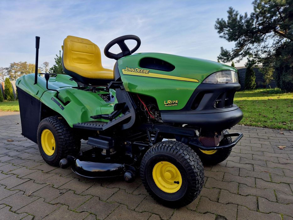 Traktorek Kosiarka John Deere LR 175