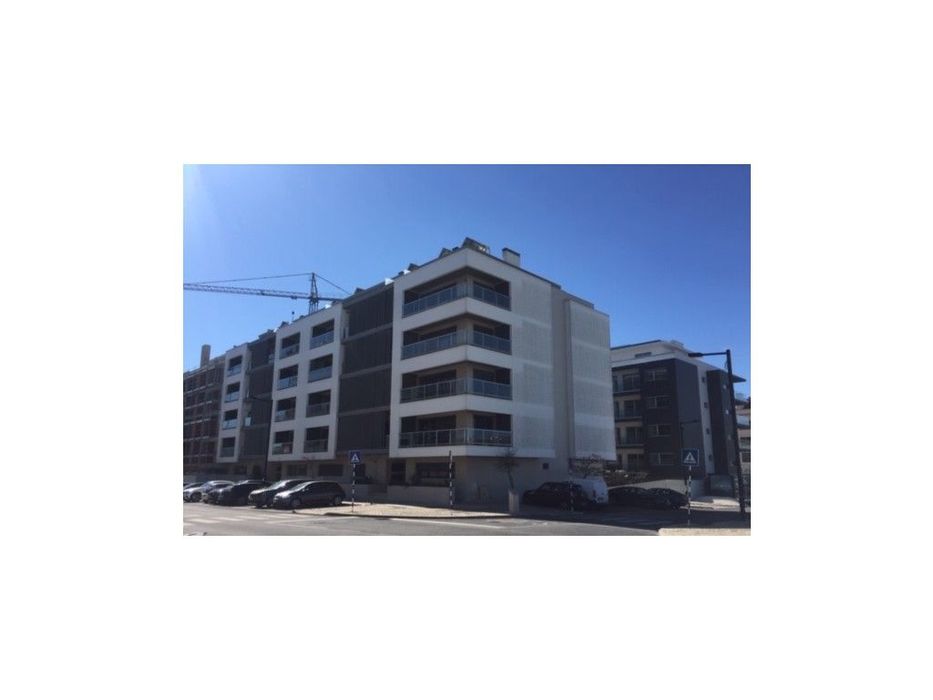 Montijo - Dúplex - T3+1 - 4º. Andar Dto. C/ Box. - Portas Da Cidade