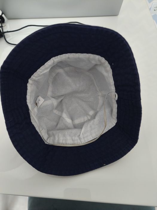 Vende-se chapéu colégio Bartolomeu Dias