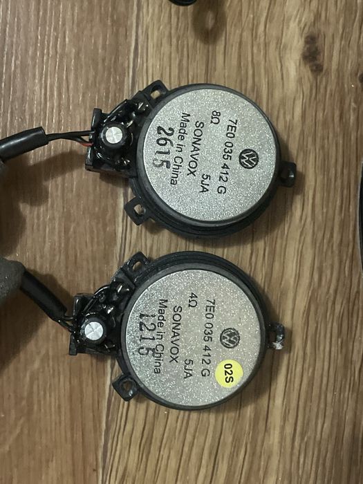 Оригінальні (OEM) динаміки Volkswagen «Sonavox» (Комплект)