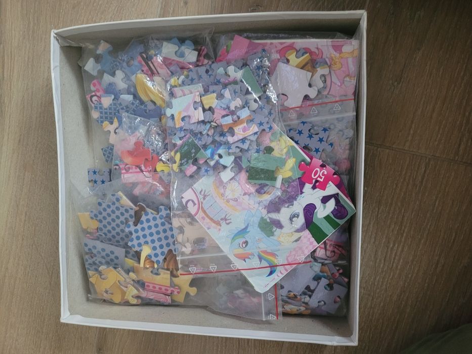 Puzzle dziewczynka 4+ mix puzzli Arielka, Jaśmina, Bella, Kopciuszek