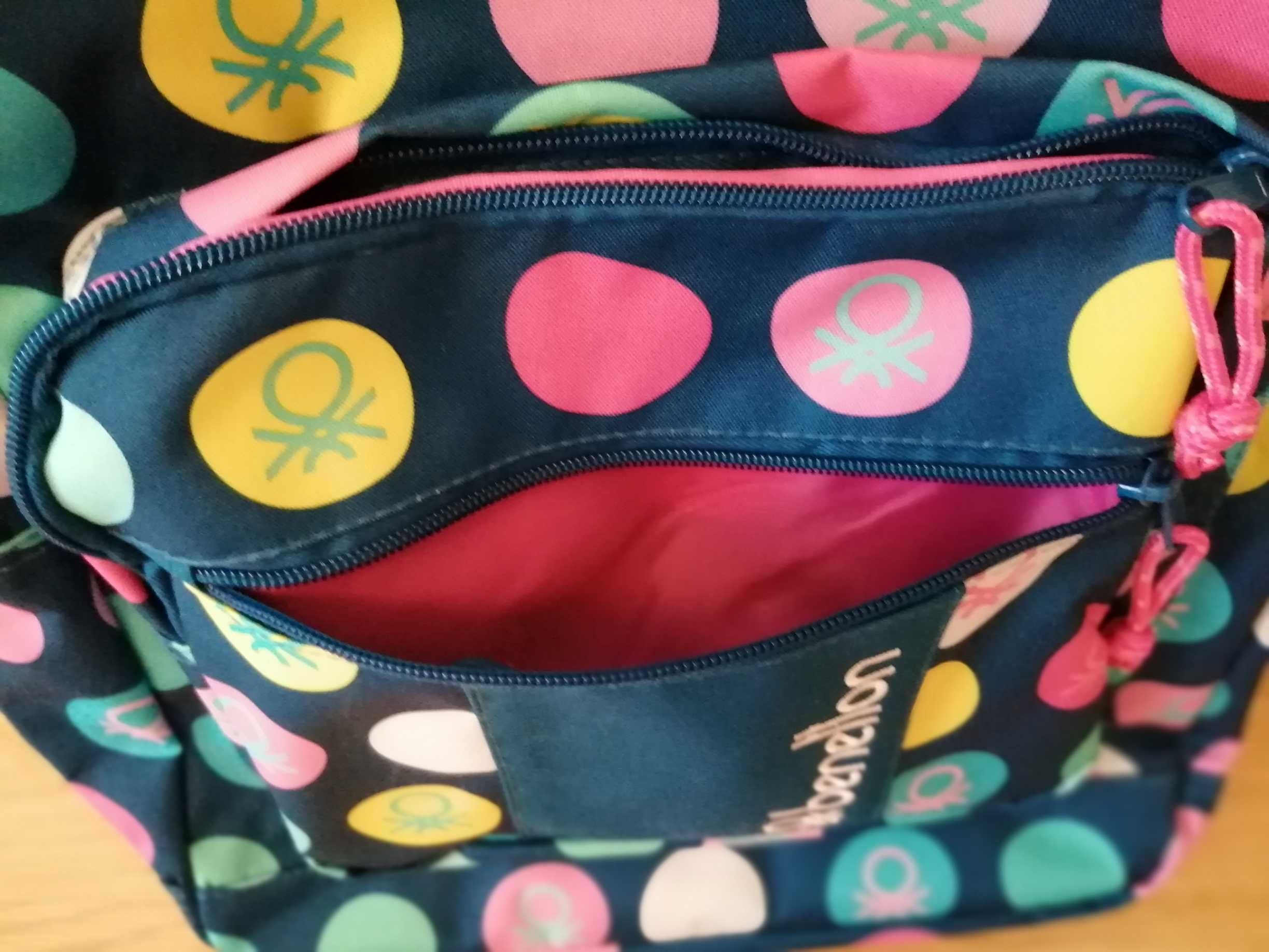 Mochila escolar Benetton por estrear