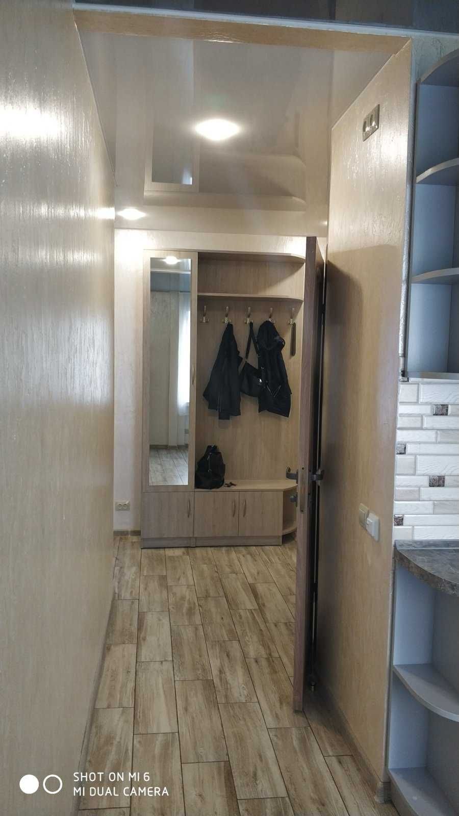 Подобова оренда 2-х кв. з авт. опаленням. Smart TV. Паркомісце.Власник