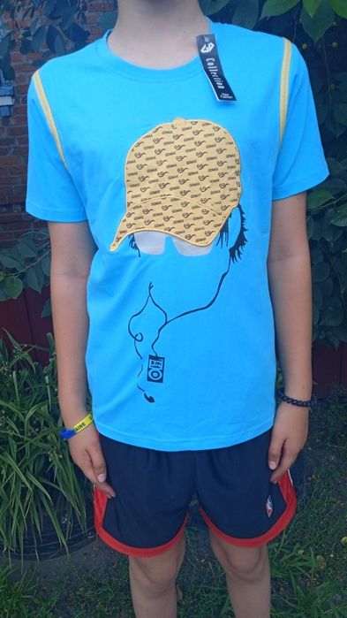 Футболка на подростка