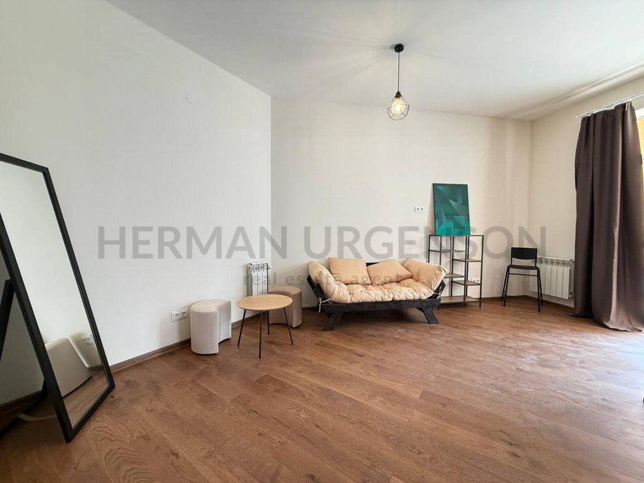 Продаж 2к квартири 62 кв.м  / вул. Возз'єднання, Боздош