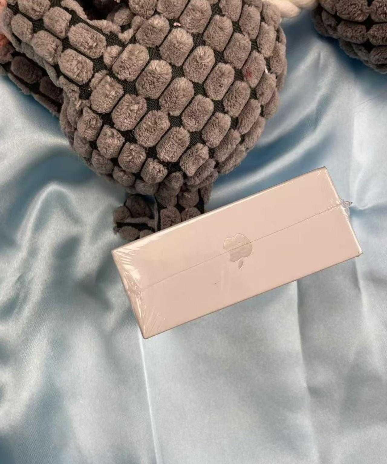 słuchawkiAppleairpods4zA-N-C- NOWE z gwarancją-do iOSi iPad