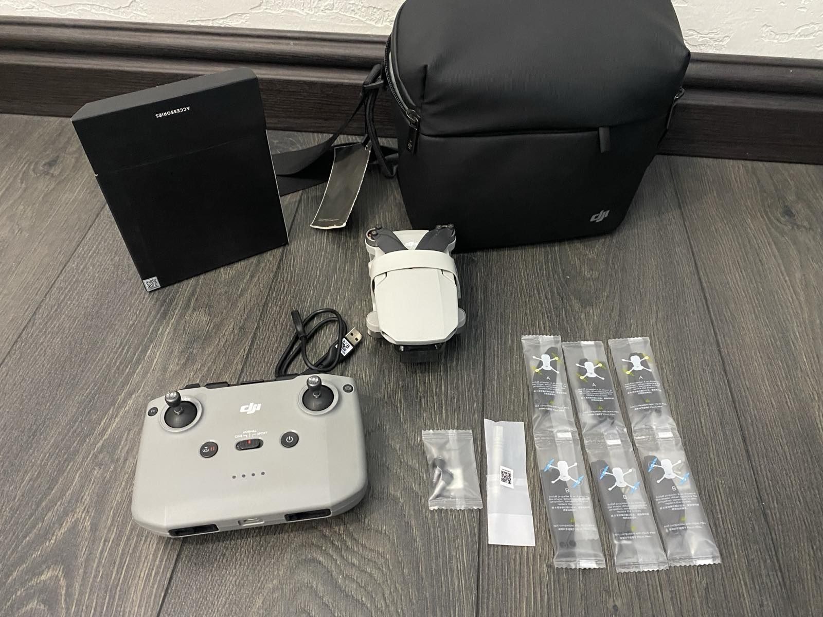 Квадрокоптер DJI Mini 2,стан нового!