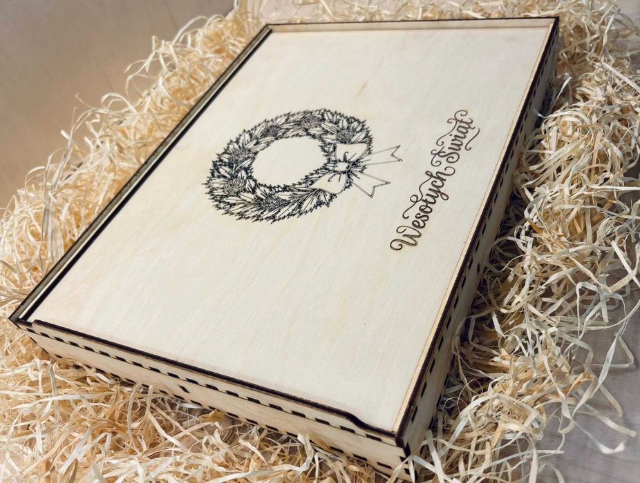 Świąteczne ozdoby,sklejka,bombki