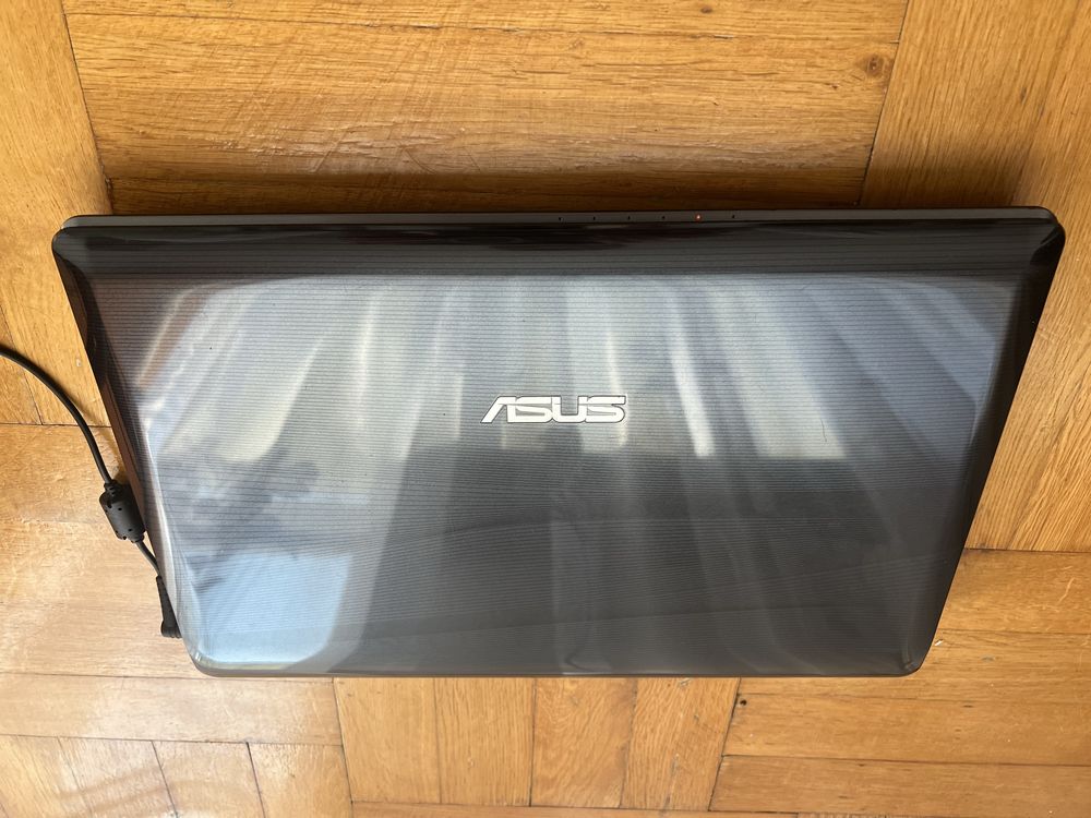 Laptop Asus A52F 15,6’’ + Zasilacz