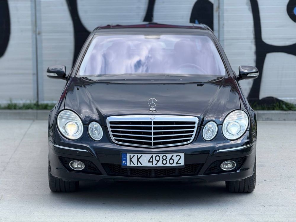 Mercedes-Benz E-Class E350 4Matic • Super Stan!!!