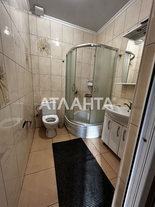 Оренда складів великих площ, є офісні, жилі та комерц приміщ