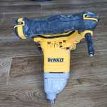 Mieszarka do zapraw DeWALT DWD241 na 110V mieszadło z uchwytem