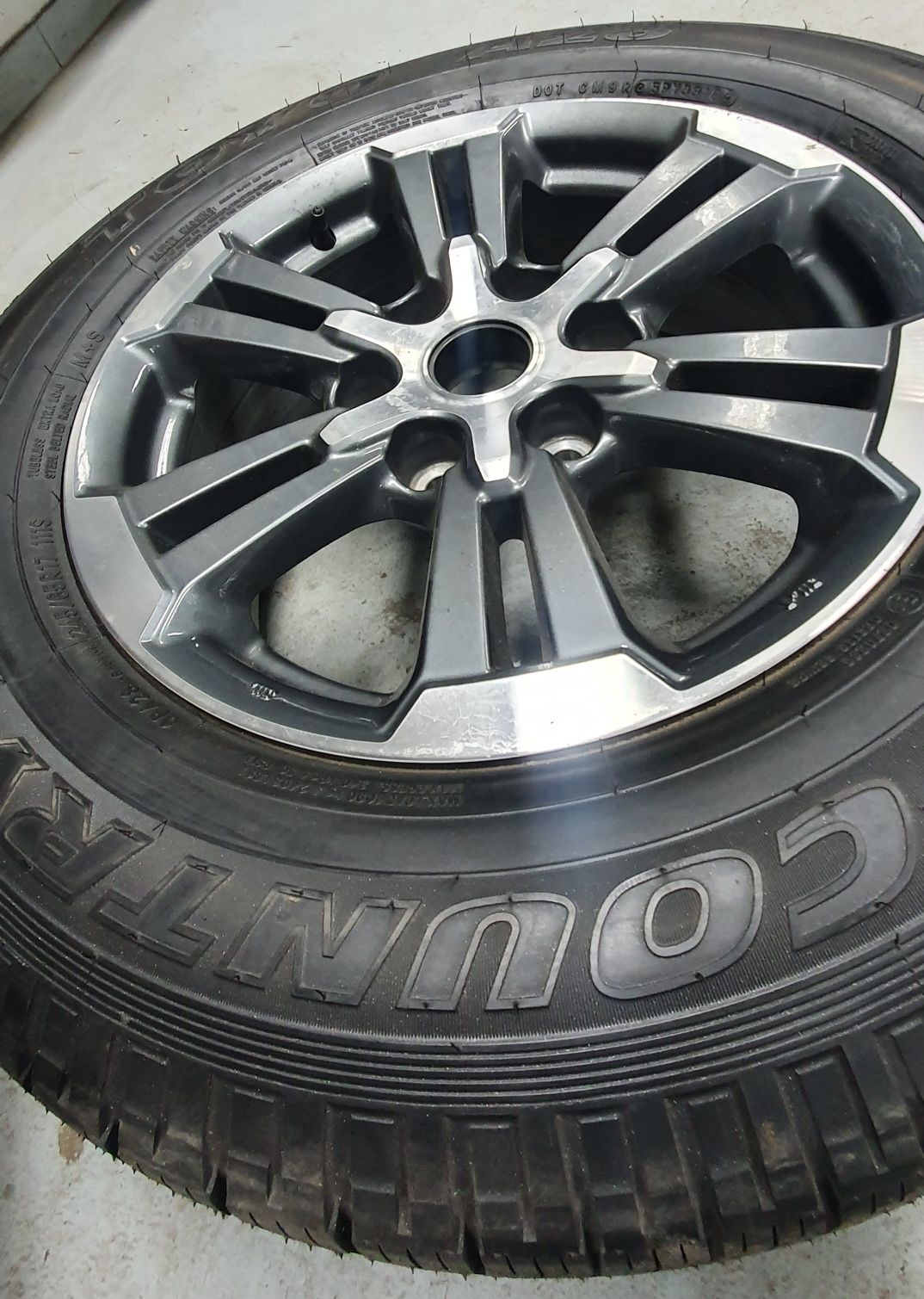 Koła Aluminiowe 17" MITSUBISHI Nowe Opony TOYO 6x139.7 Idealny Stan !