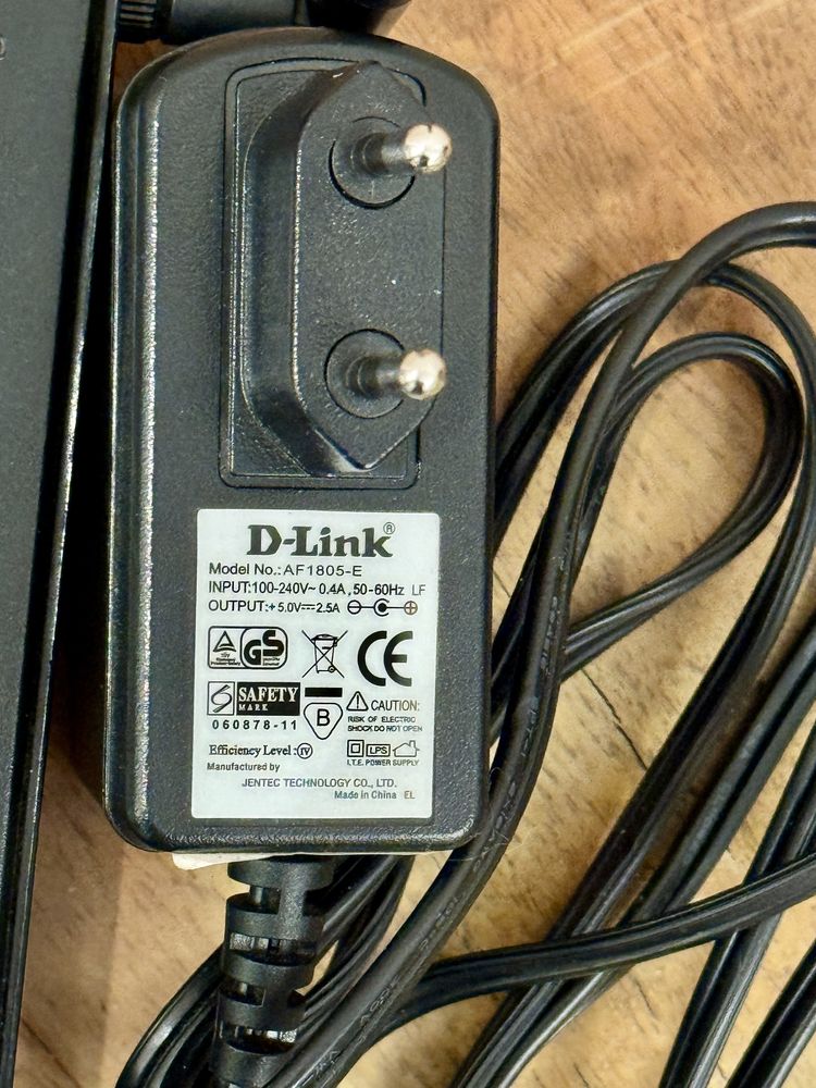 Роутер D-Link DIR-615