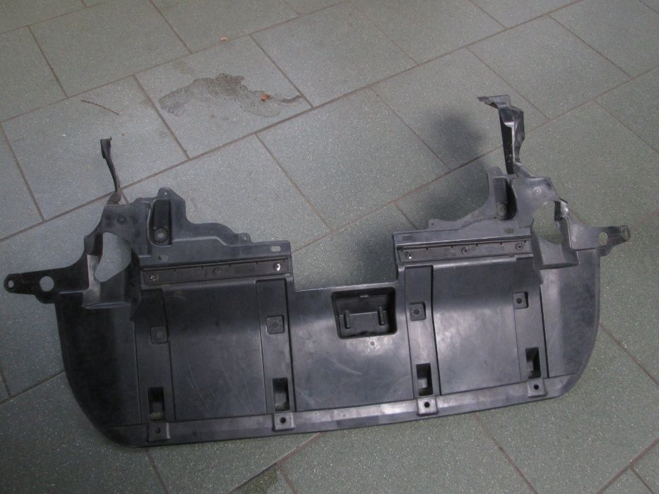 Honda CR-V lift oslona silnika
