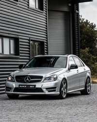 Mercedes Benz class C220 “kit amg”