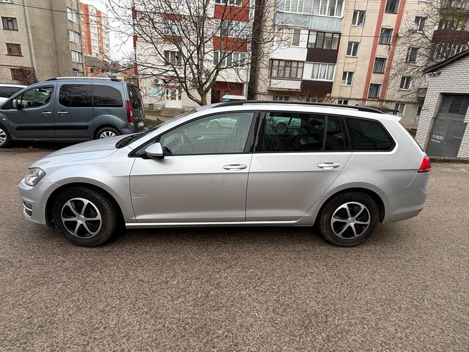 Гольф 7 1.6 дизель   "Рідна фарба "