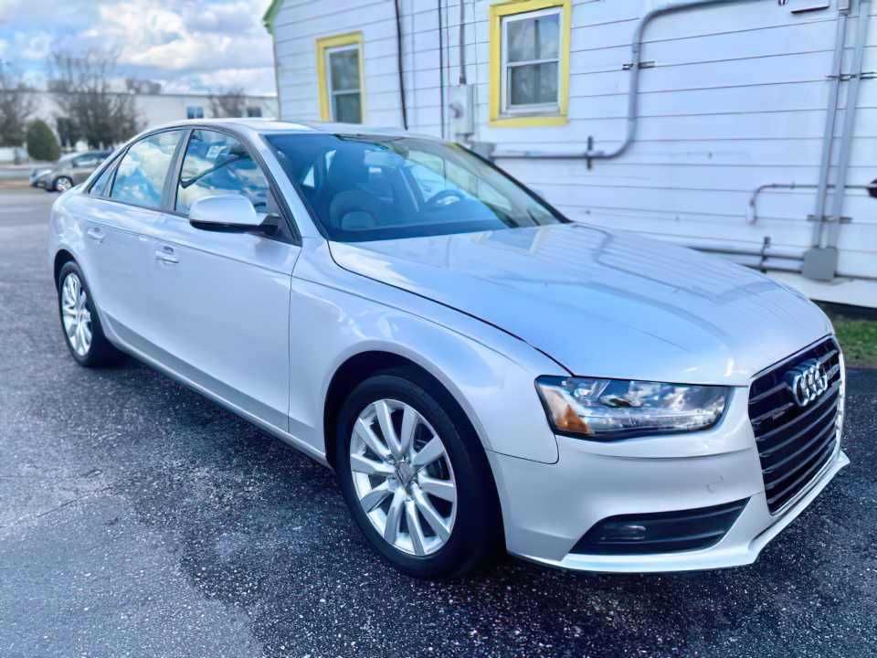 2013 Audi A4 2.0T quattro Premium