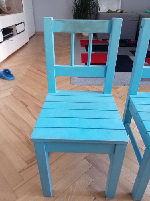 Krzesełko drewniane dziecięce