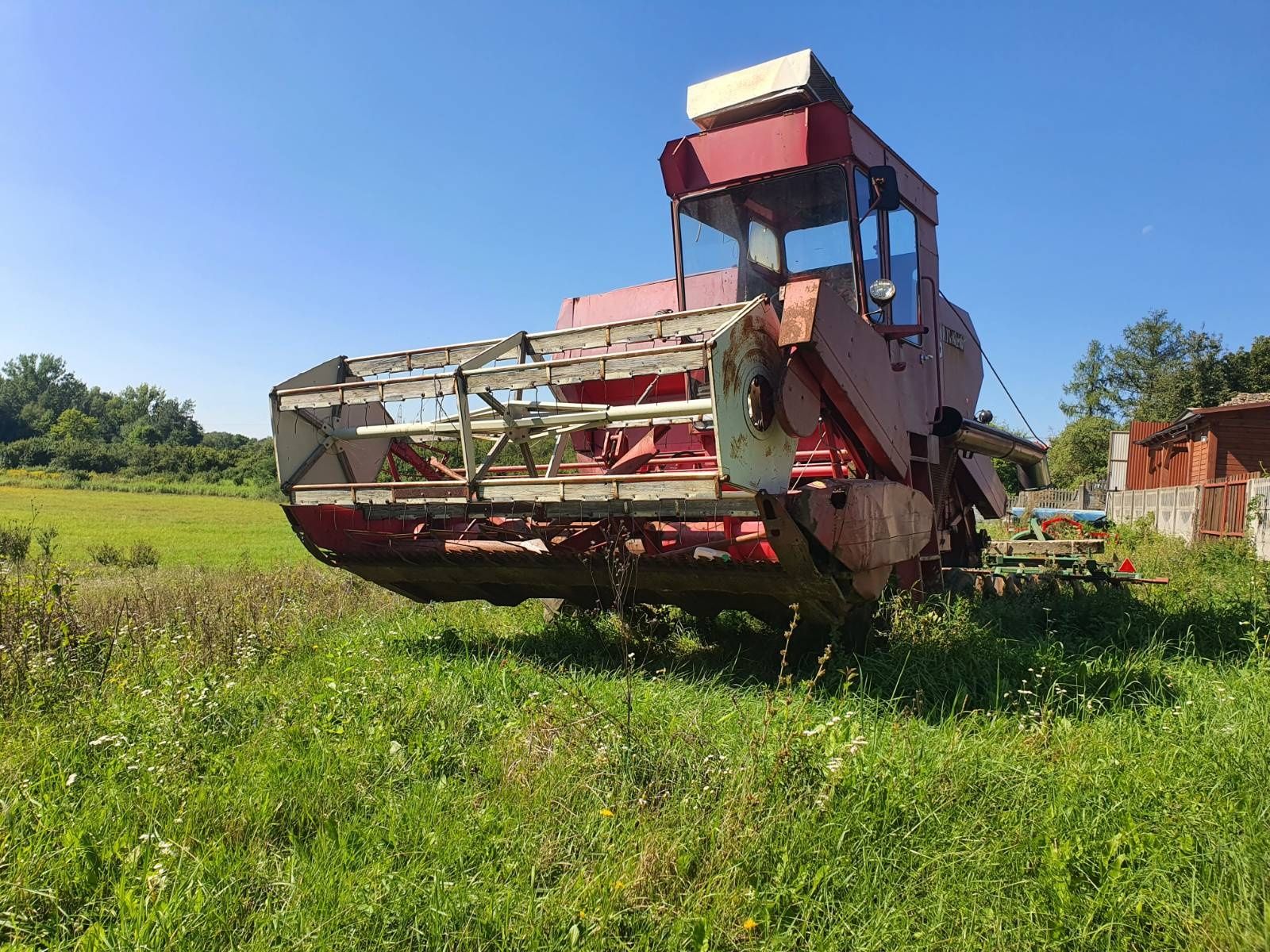 Kombajn zbożowy Sampo 410 sieczkarnia ( John Deere, Claas)