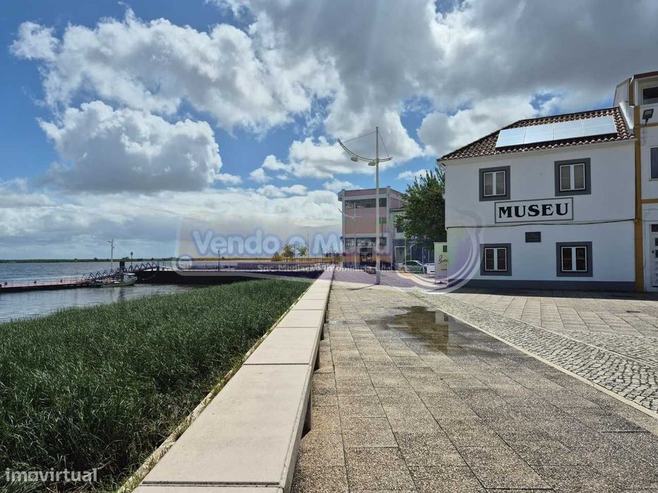 Terreno em Alhandra (ALH030)