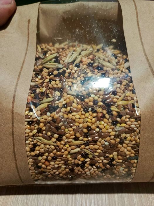 Корм для малих пташок, папуг, амадинів, канарок