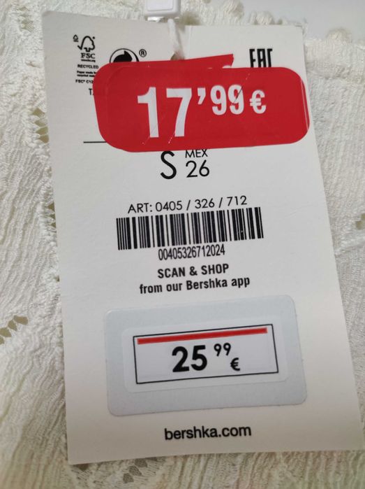 Vestido branco - Bershka - Tamanho S [Portes incluídos]