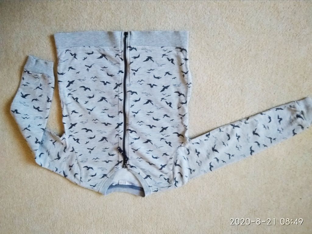 Bluzy Carry r.122+Spodnie Reserved r.140 dla bliźniaczek