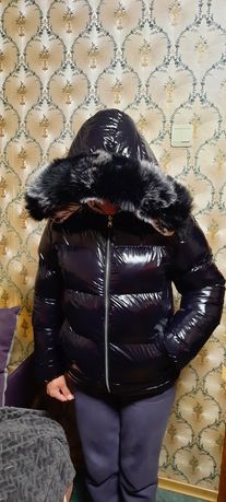 Тёплая зимняя курточка