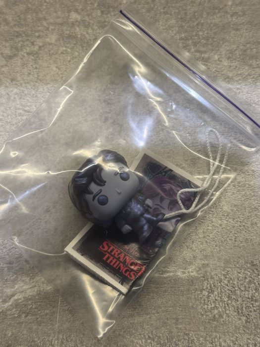 Кіндер ОСД/Дивні дива/Очень странные дела