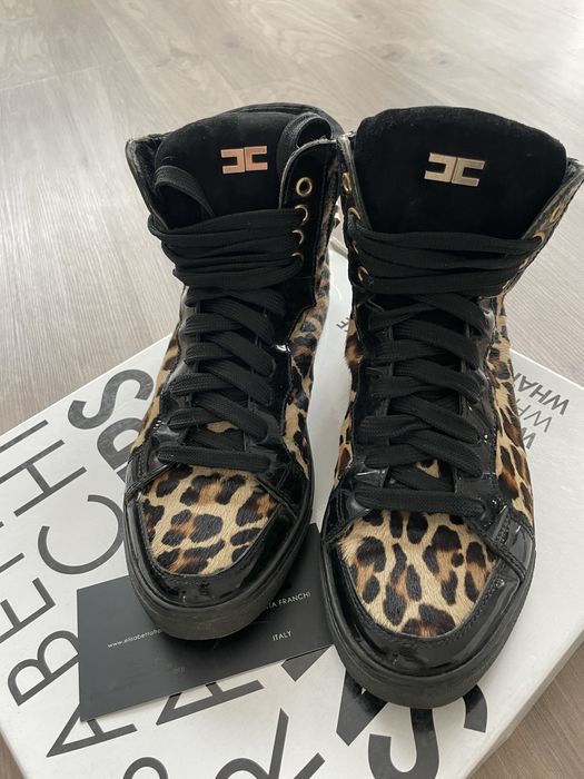 Elisabetta Franchi високі Кеди, боти 37 розмір