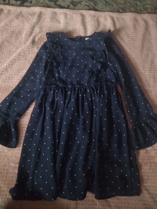 Sukienki rozmiar 146/152