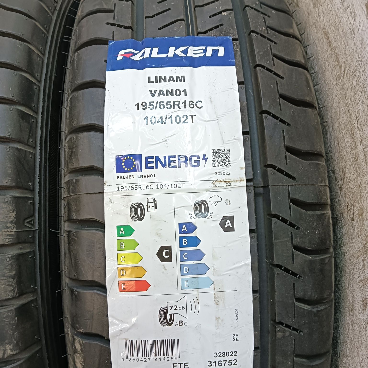 195/65/16C Falken Linam Van01 Lato 2szt Nowe