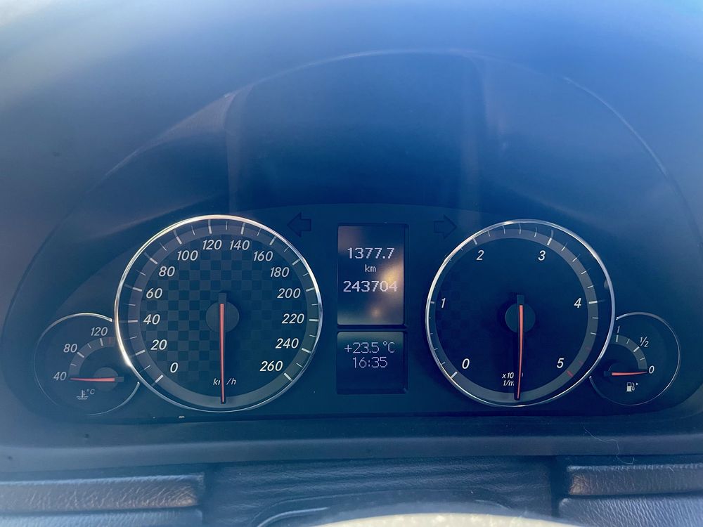 Mercedes-Benz CLC 220 CDI Sport Coupé Nacional