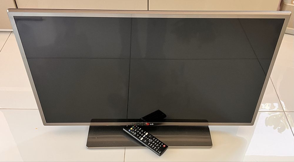 Telewizor LG 32 LED cale
